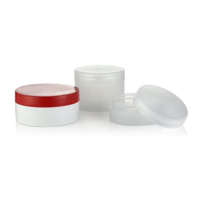 Transparante en aangepaste kleuren 80 ml reisflessen met afdichtend pompsproeier 13
